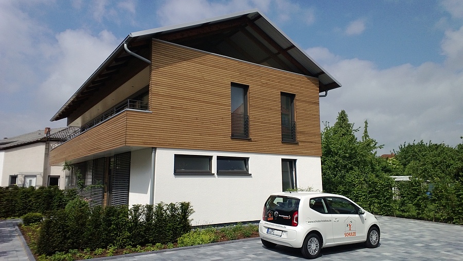 Einfamilienhaus aus Holz in Spenge - Schulze Holzbau hat in Spenge ein Einfamilienhaus fertiggestellt.