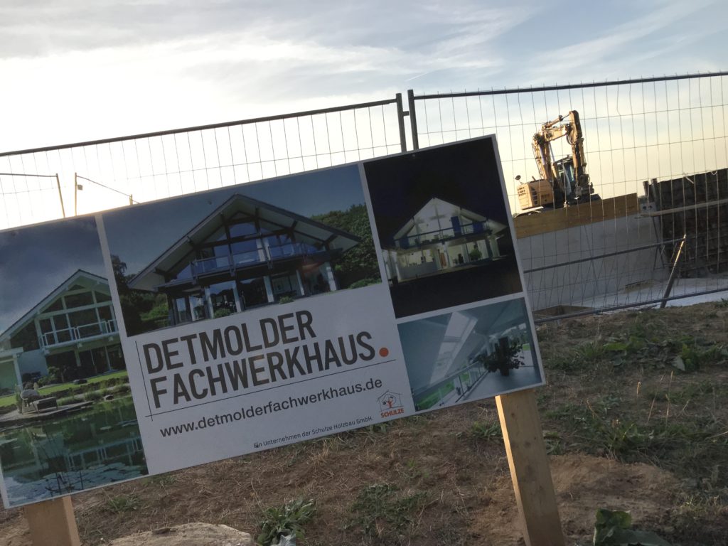 Detmolder Fachwerkhaus - Bald stellen wir ein neues Traumhaus auf