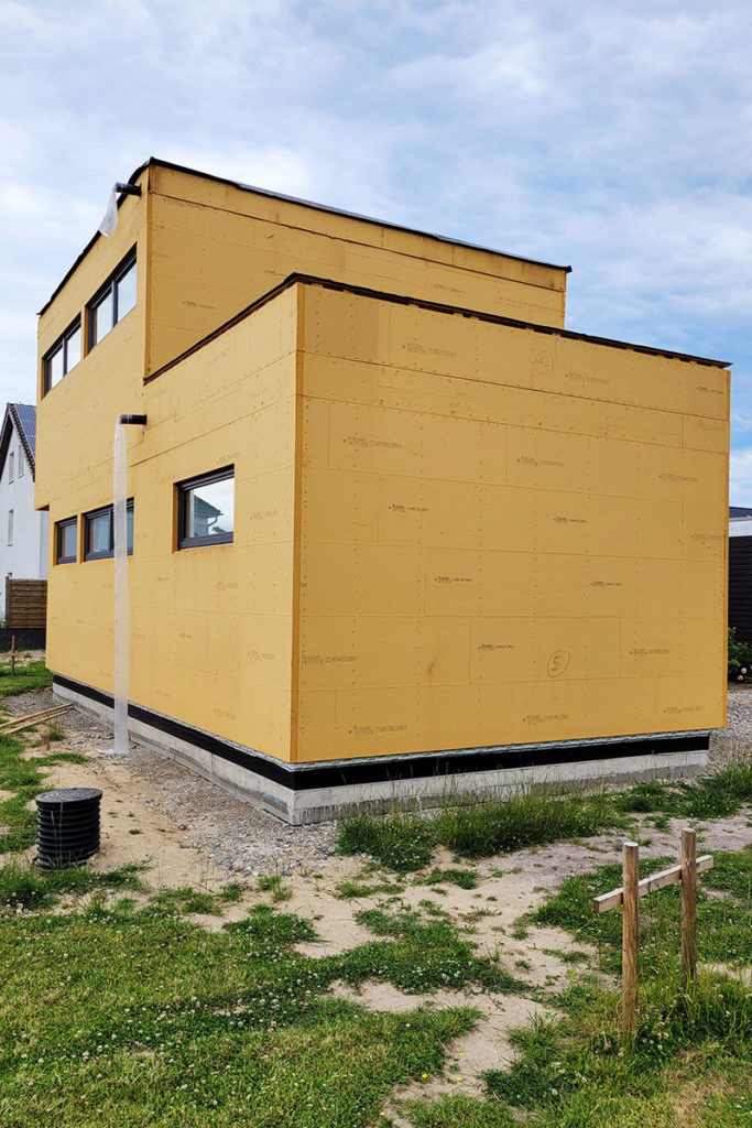 Flachdachanbau in Detmold - Erweitern Sie Ihren Wohnraum durch einen modernen Anbau im Holzrahmenbau.
